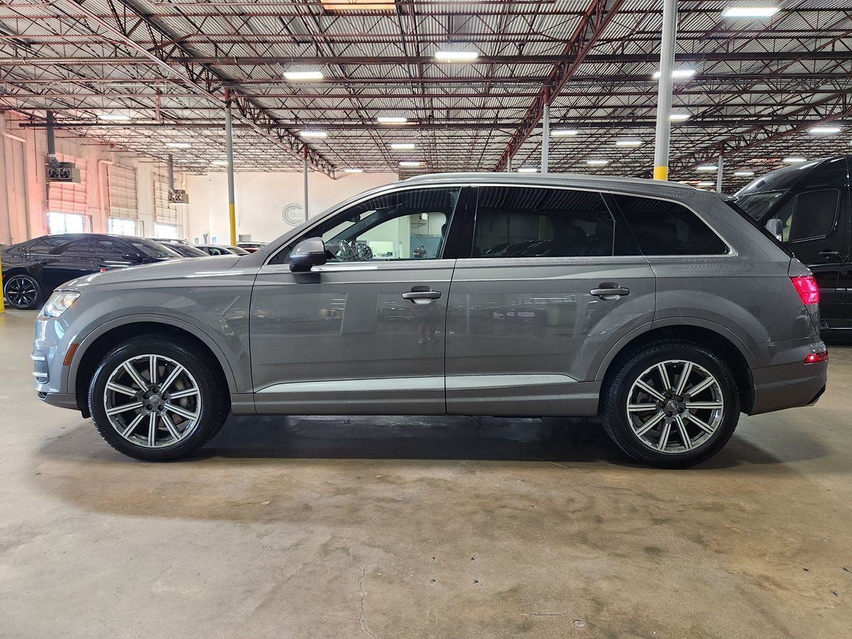 Audi Q7 photo 7