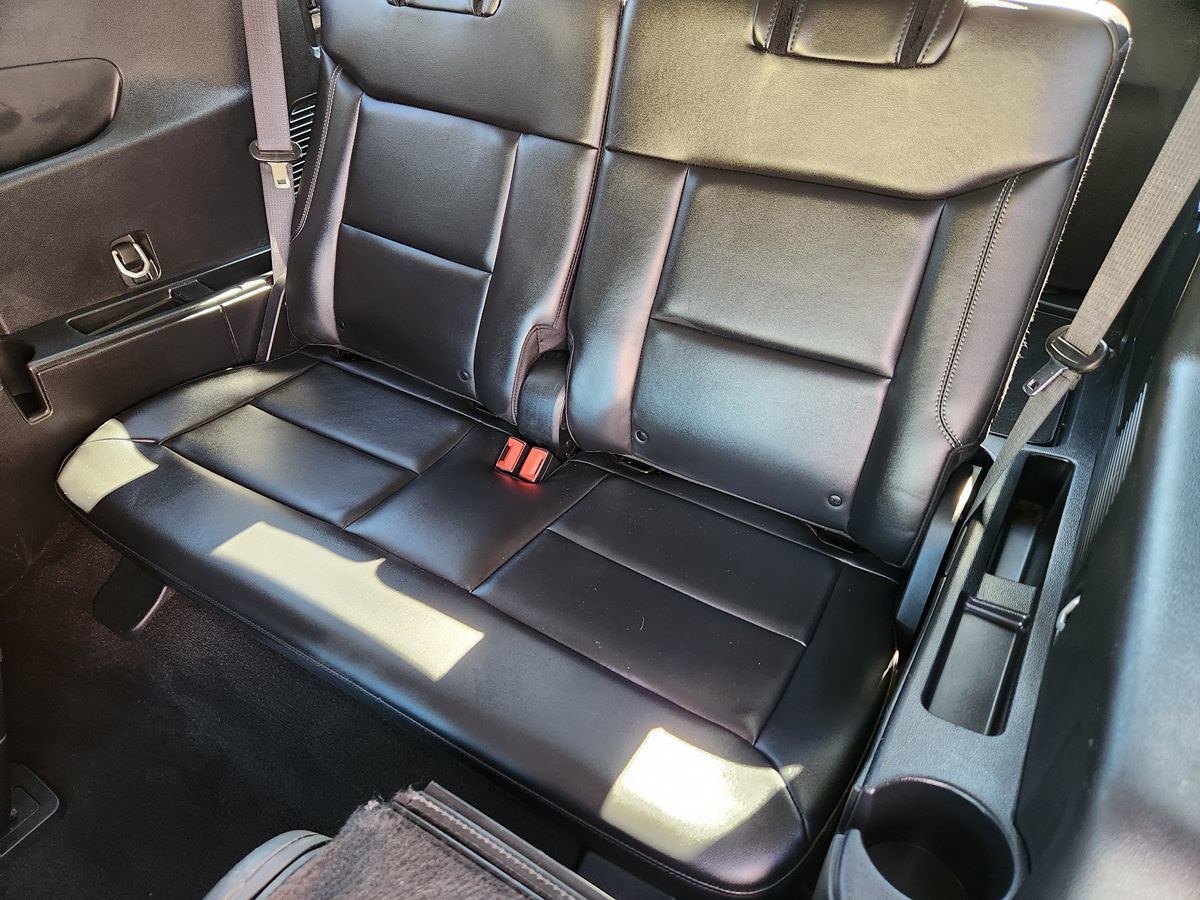 Ford Explorer photo 50
