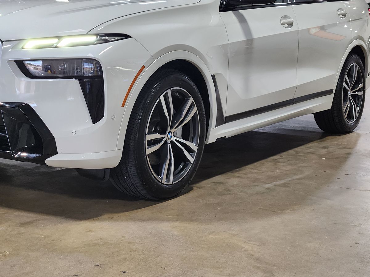 2024 BMW X7 40i - Photo 17