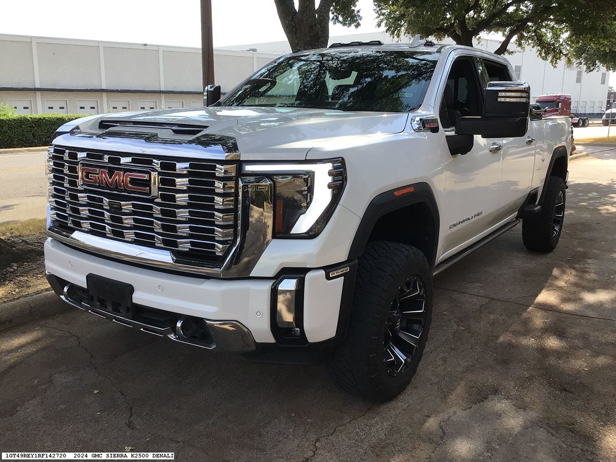 GMC Sierra photo 24