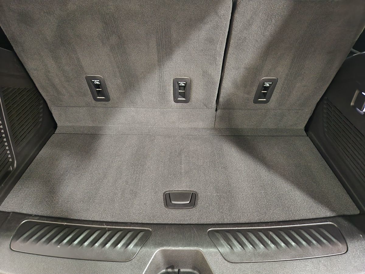 Chevrolet Tahoe photo 52