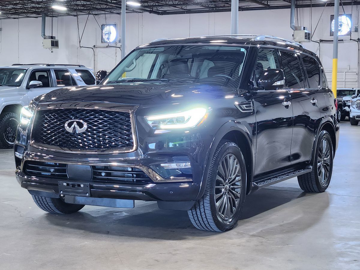 Infiniti QX80 photo 4