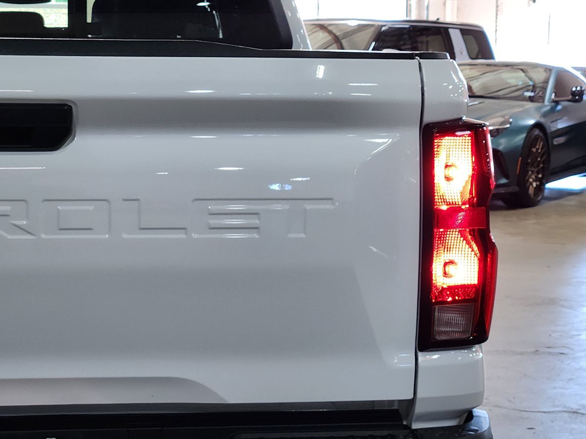 Chevrolet Colorado photo 22