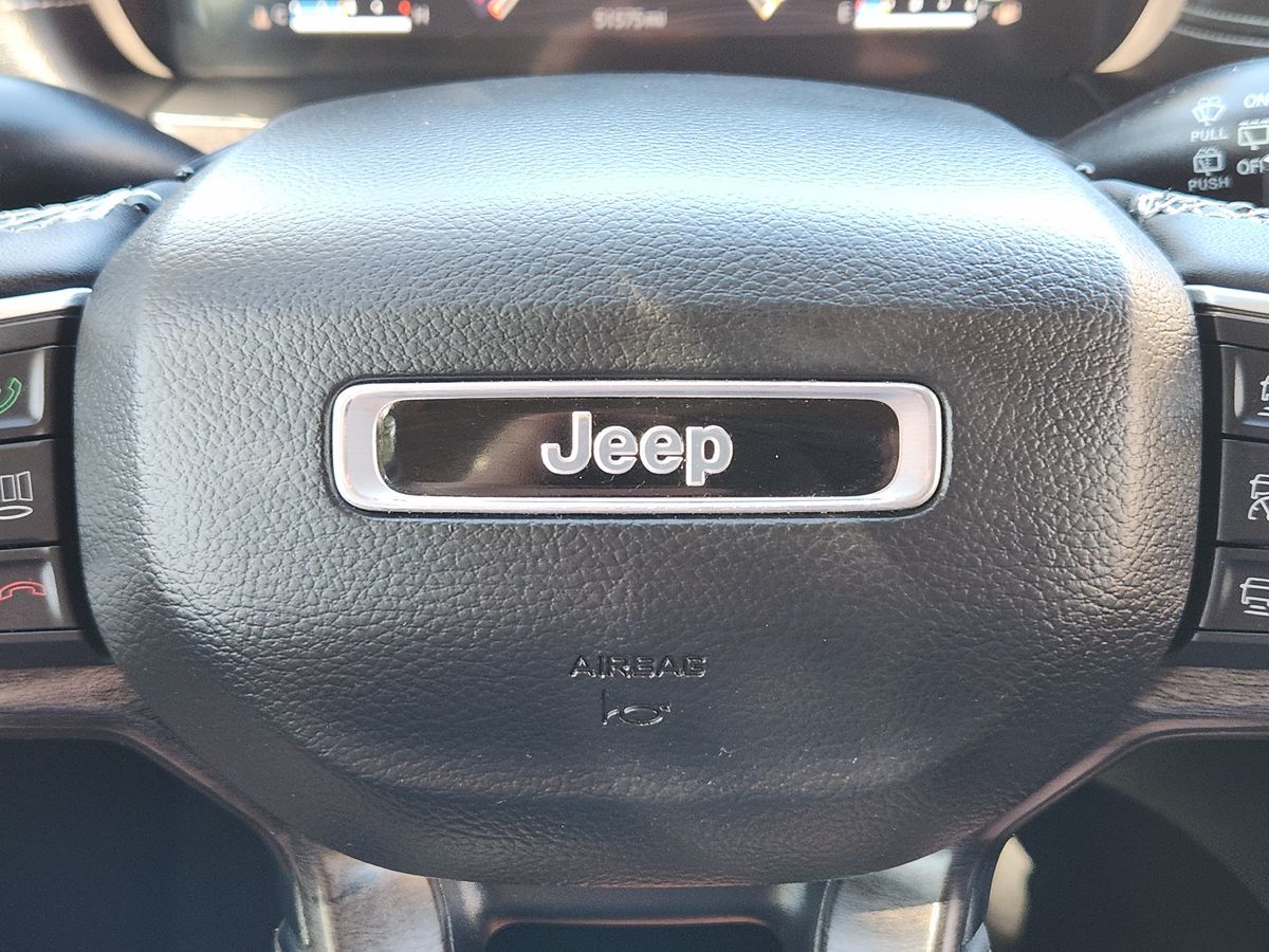 Jeep Grand Cherokee L photo 50