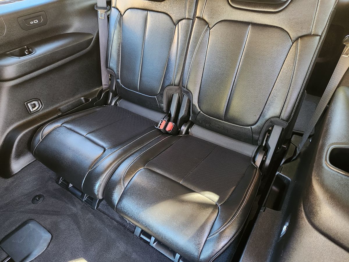 Jeep Grand Cherokee L photo 53