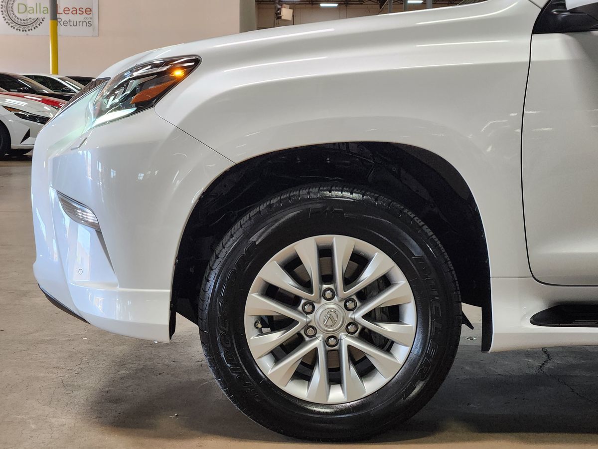 Lexus GX photo 5