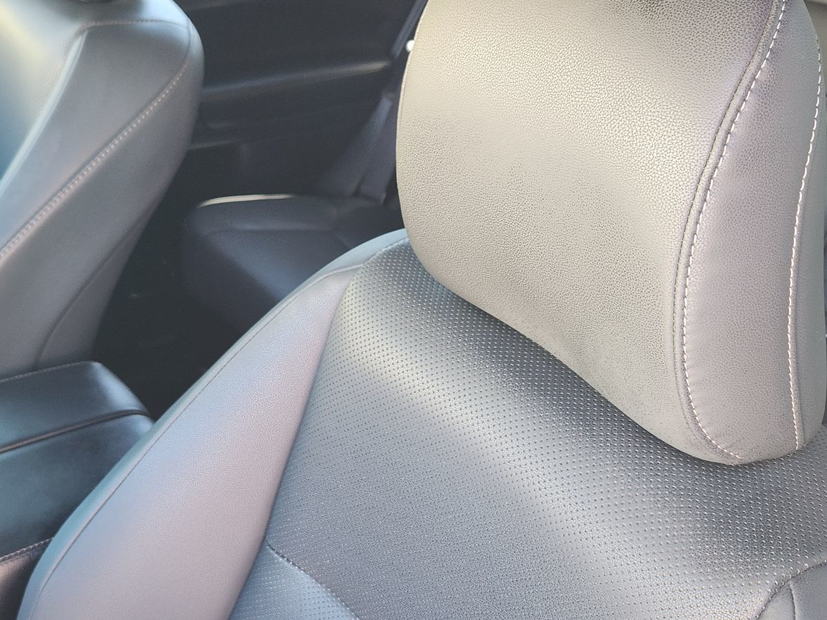 Lexus GX photo 32