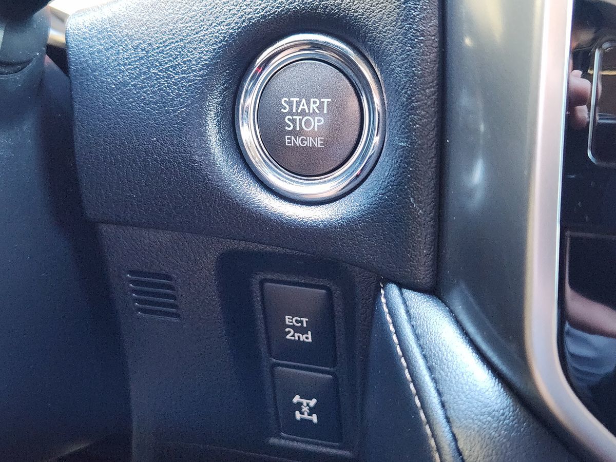 Lexus GX photo 41
