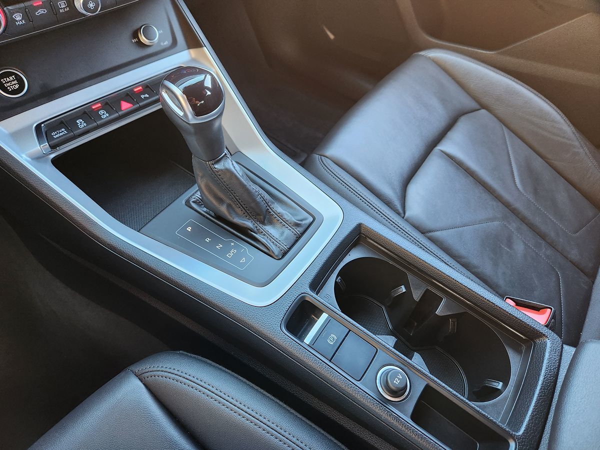Audi Q3 photo 41