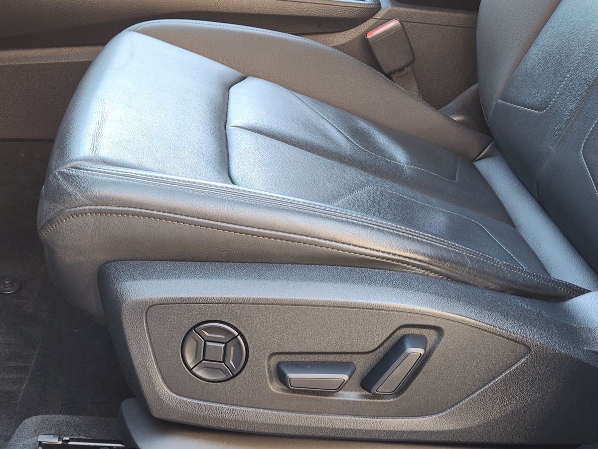 Audi Q3 photo 46