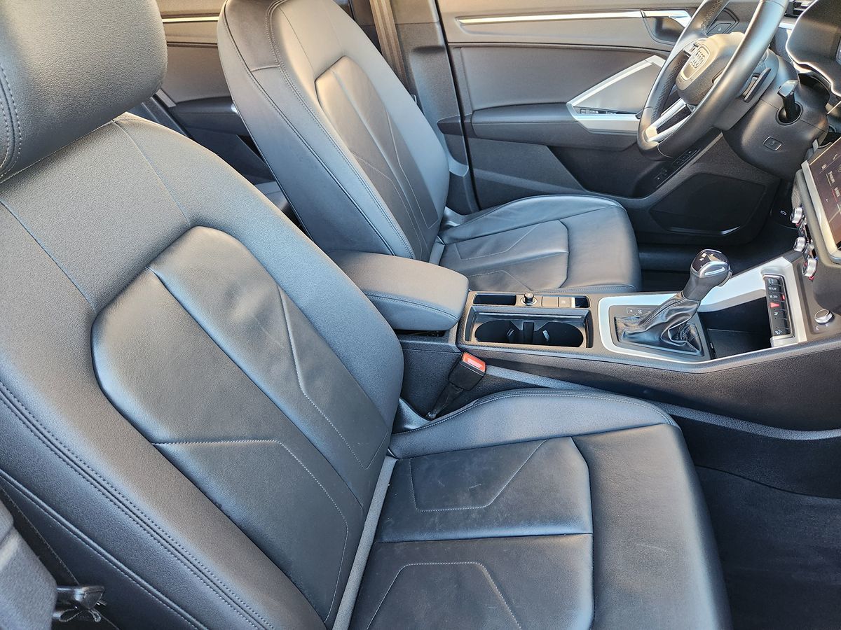 Audi Q3 photo 34