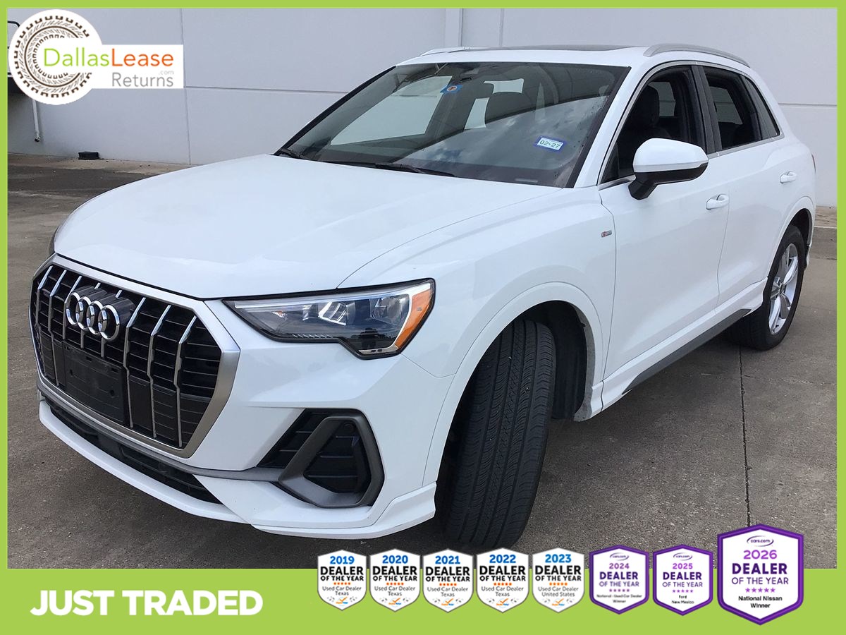 2022 Audi Q3 S line Premium
