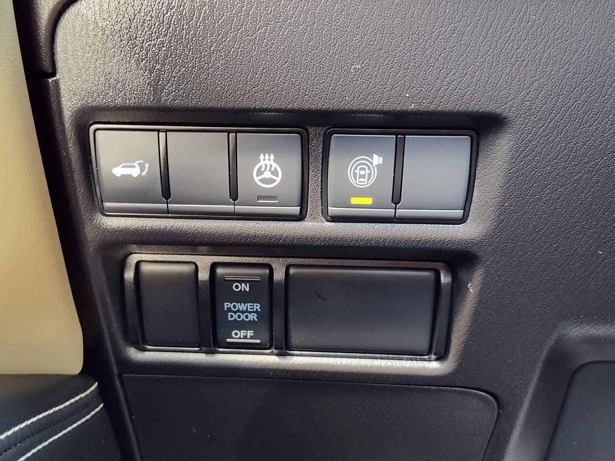 Infiniti QX80 photo 44