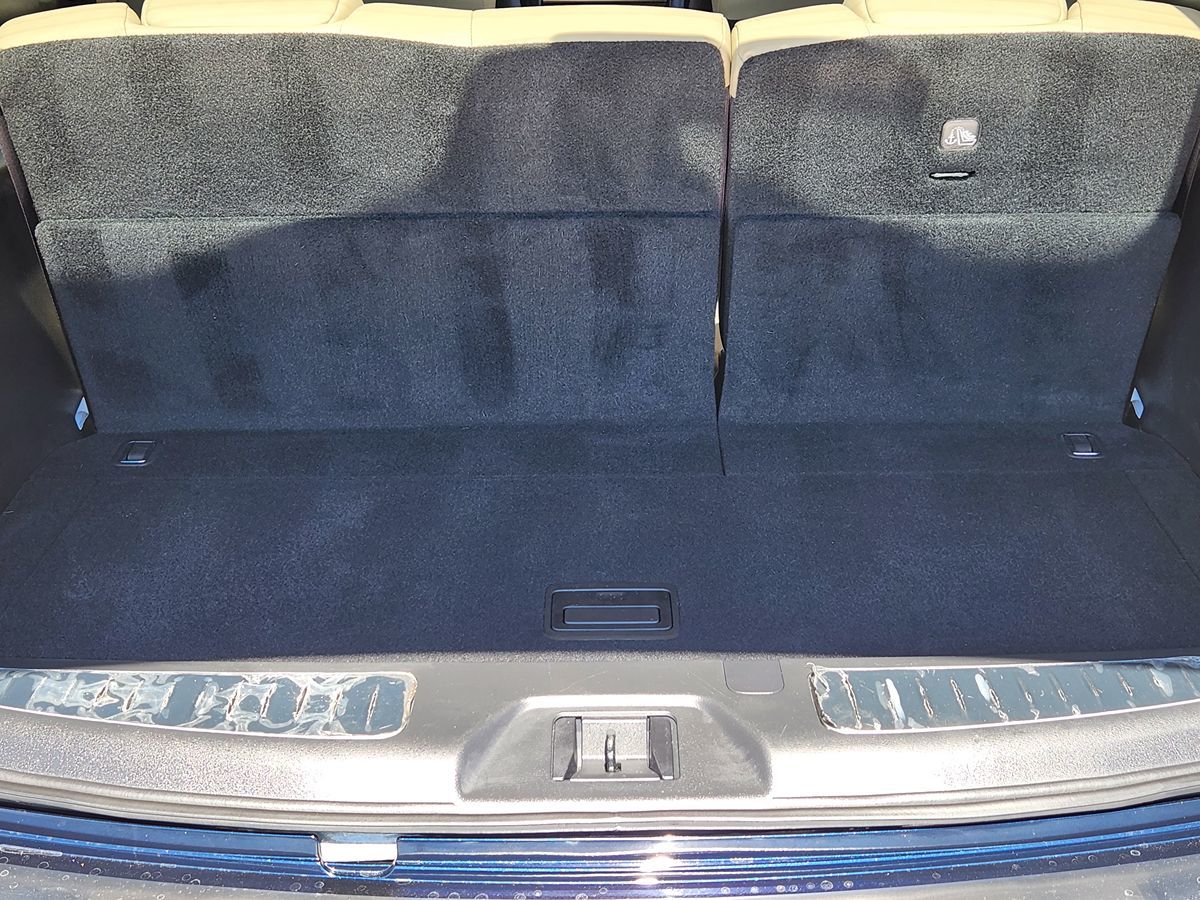 Infiniti QX80 photo 57