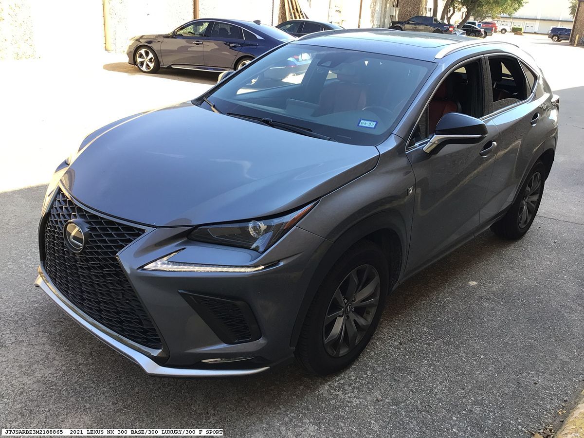 Lexus NX photo 24