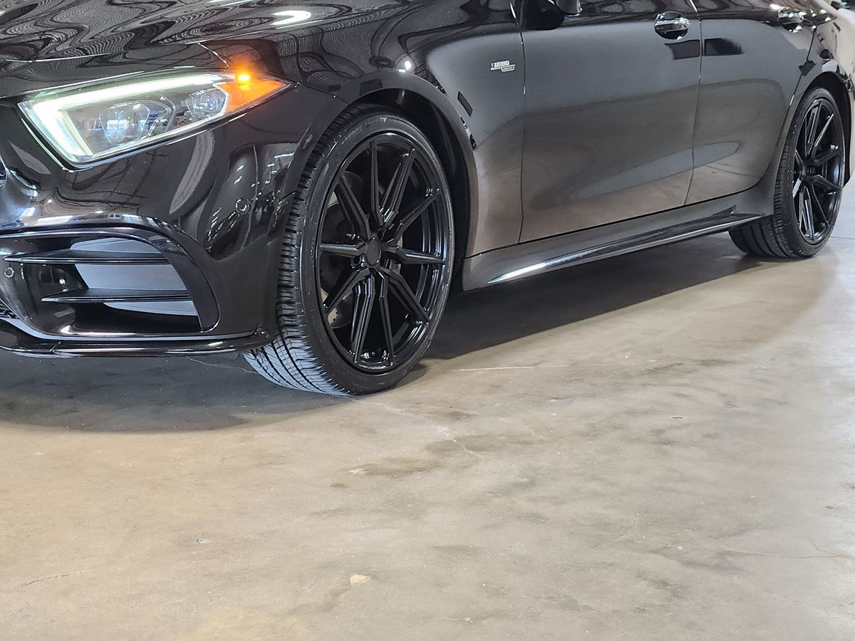 Mercedes-Benz CLS photo 17
