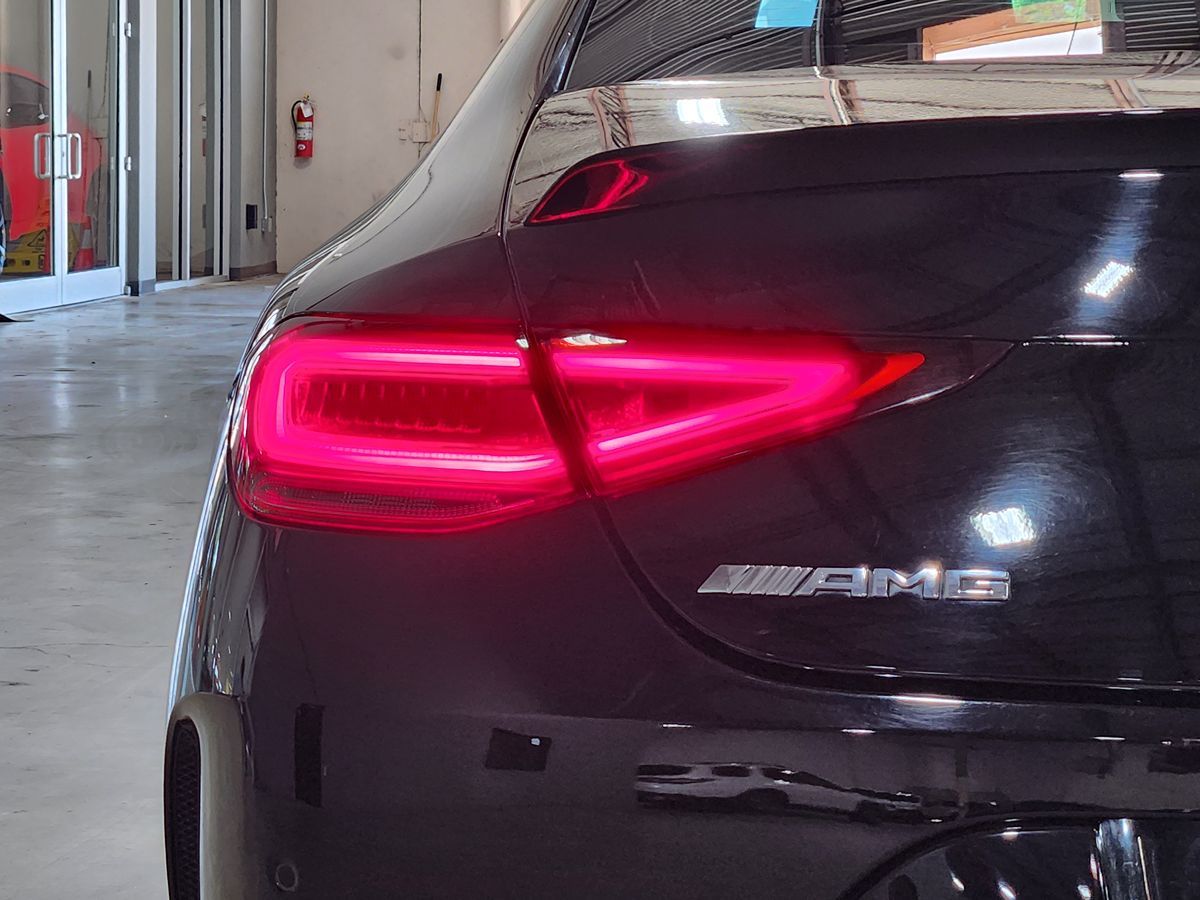 Mercedes-Benz CLS photo 20