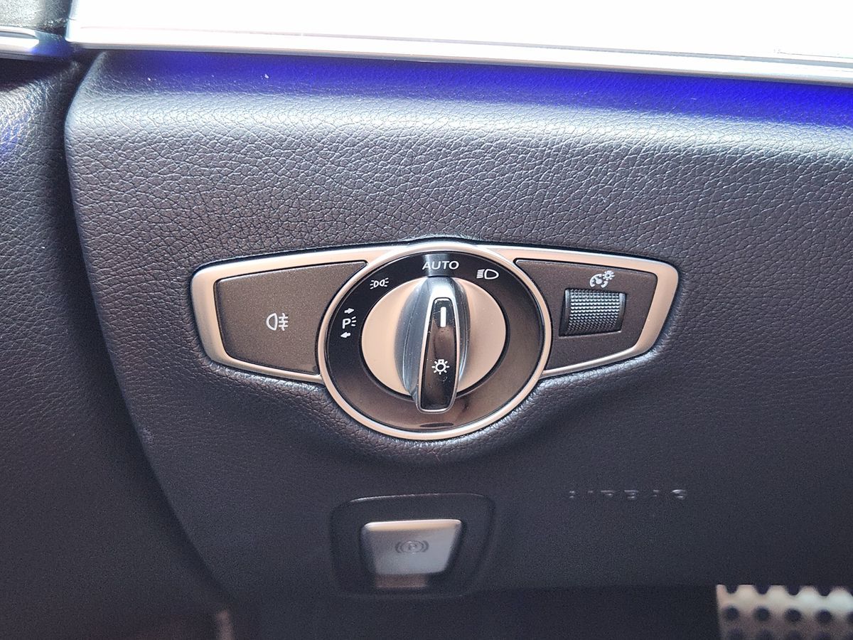 Mercedes-Benz CLS photo 43