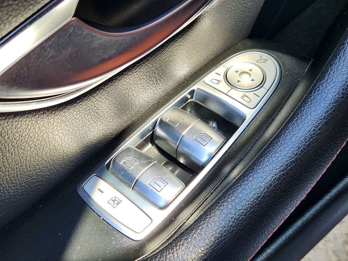 Mercedes-Benz CLS photo 45