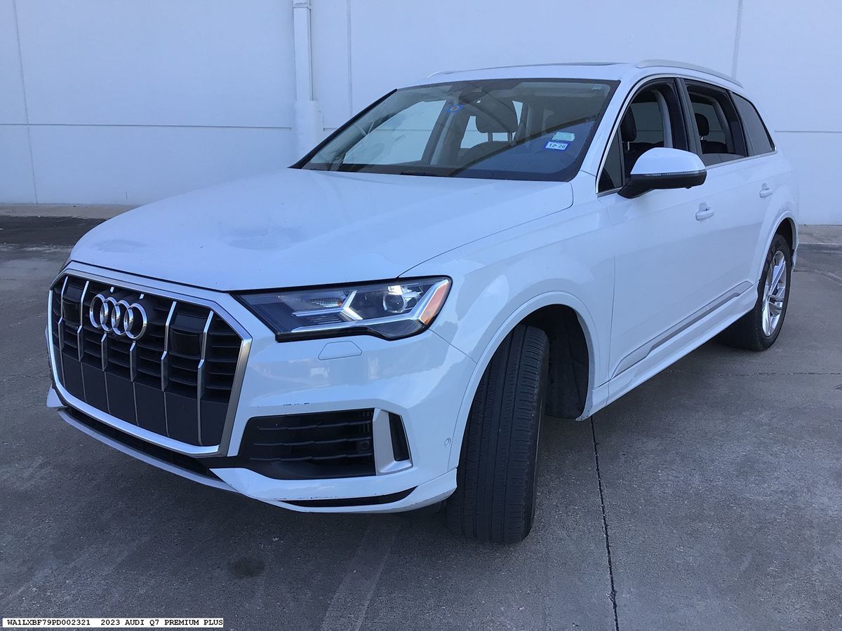 Audi Q7 photo 25