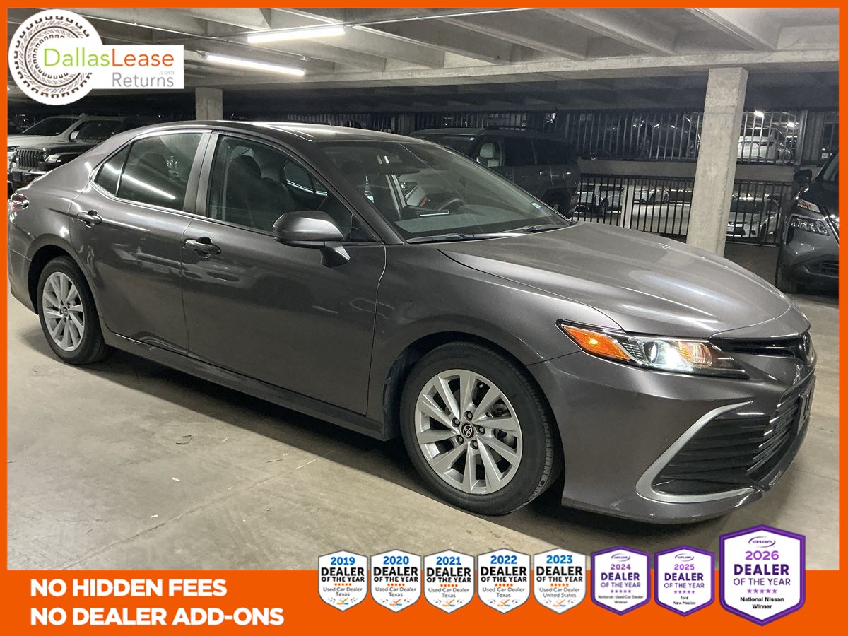 2022 Toyota Camry LE