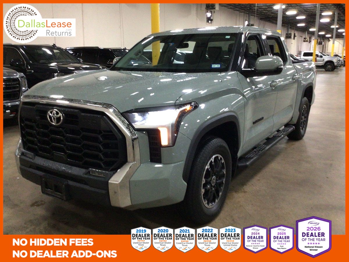 2022 Toyota Tundra 4WD SR5
