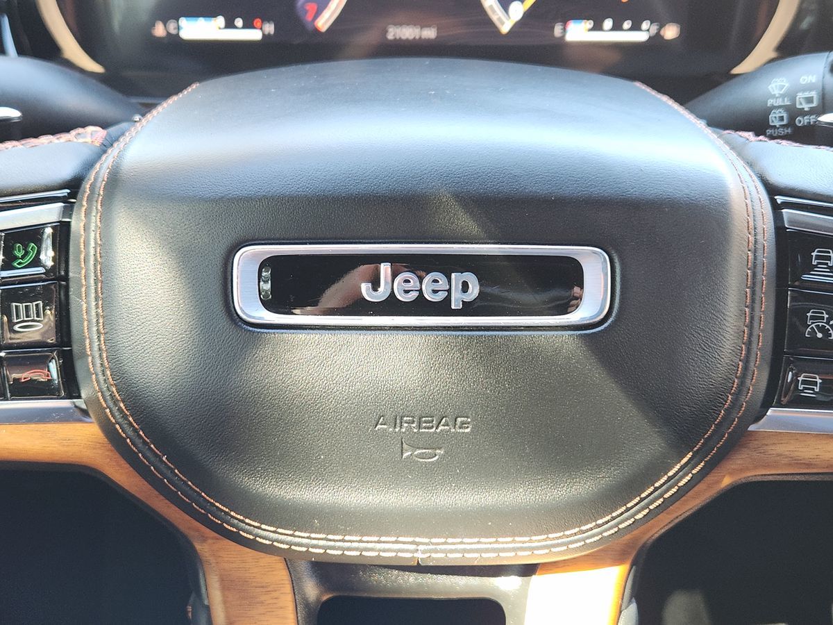 Jeep Grand Cherokee photo 51