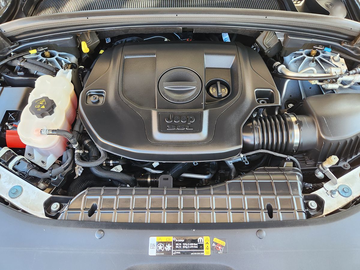 Jeep Grand Cherokee photo 55