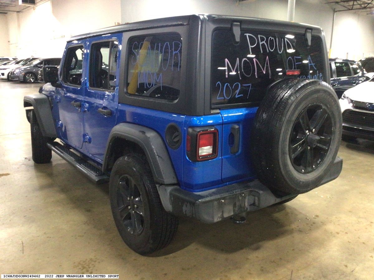 Jeep Wrangler photo 6