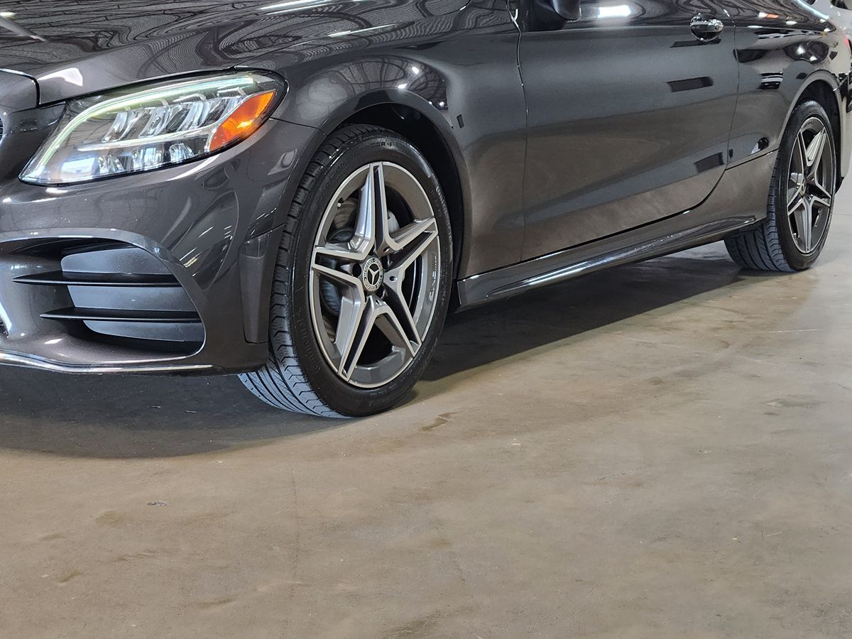 Mercedes-Benz C300 photo 17