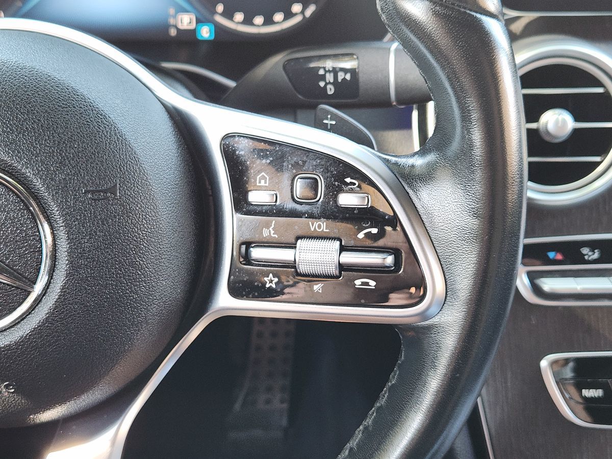 Mercedes-Benz C300 photo 52