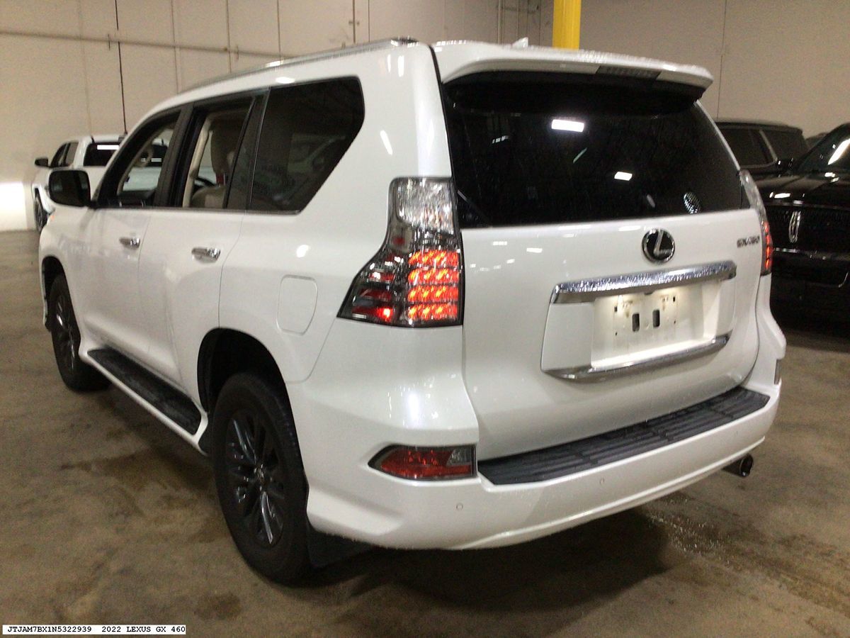 Lexus GX photo 6