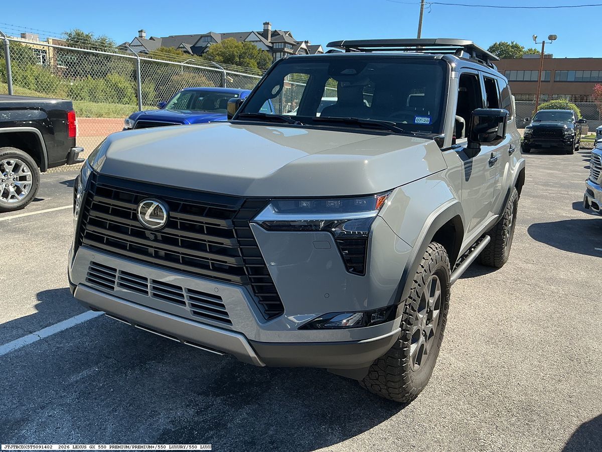 Lexus GX photo 23