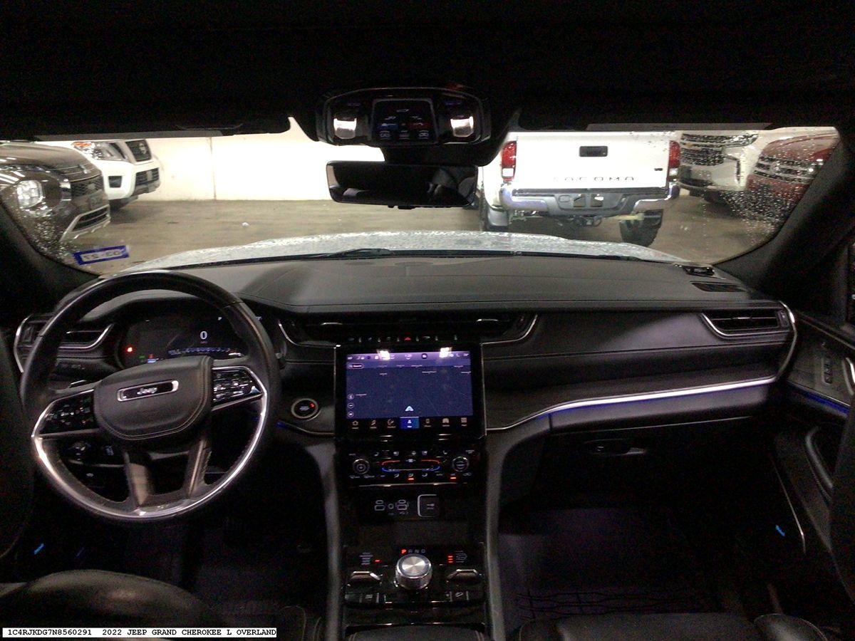 Jeep Grand Cherokee L photo 13