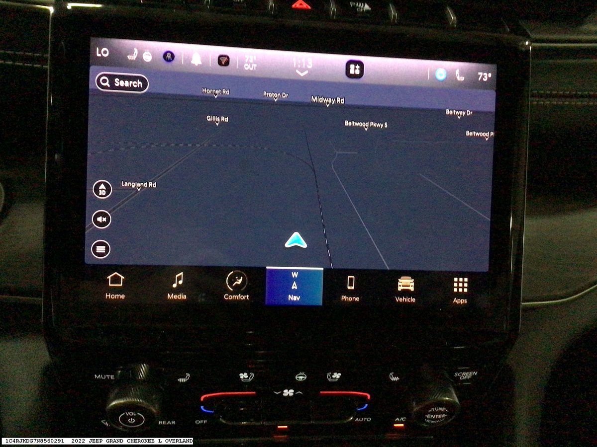 Jeep Grand Cherokee L photo 16