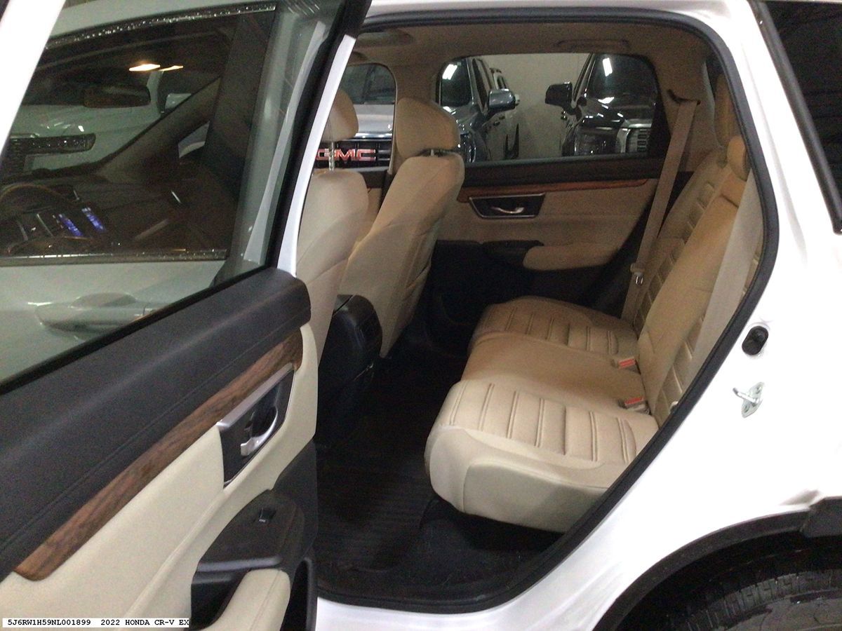 Honda CR-V photo 9