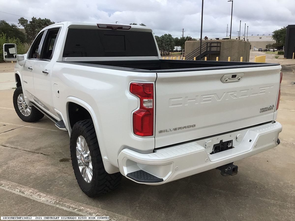 Chevrolet Silverado photo 6