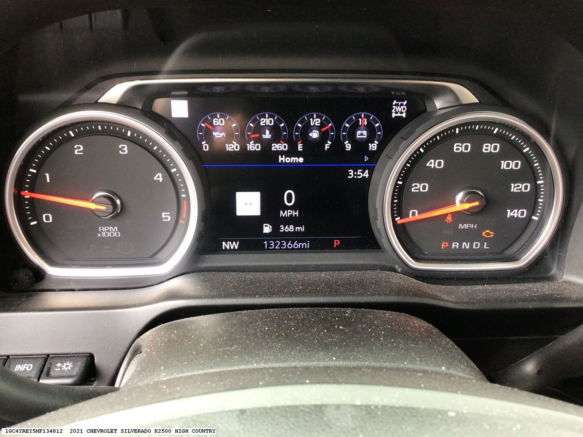 Chevrolet Silverado photo 13