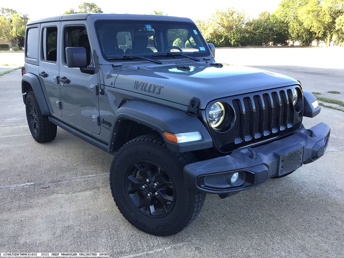 Jeep Wrangler photo 4