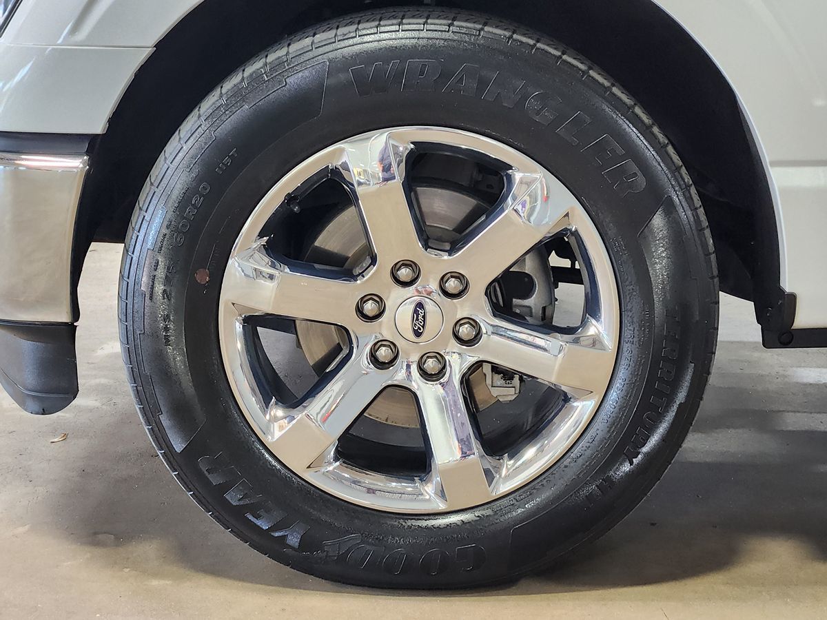 Ford F-150 photo 23