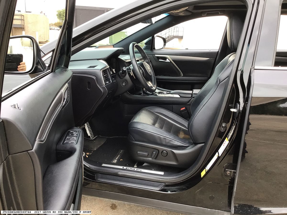 Lexus RX photo 8