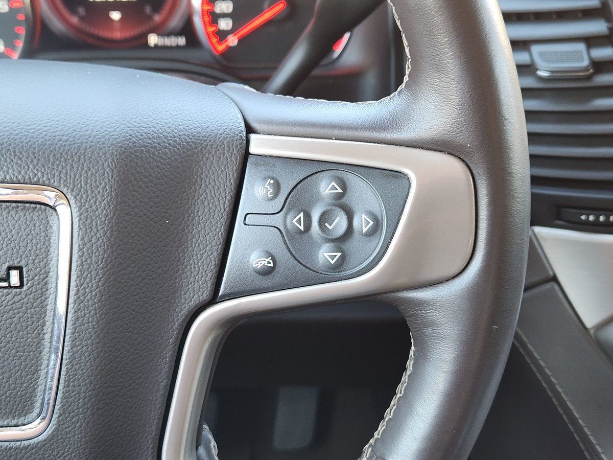 GMC Yukon photo 50