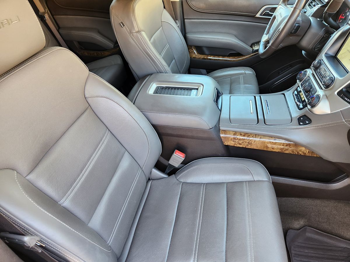 GMC Yukon photo 27