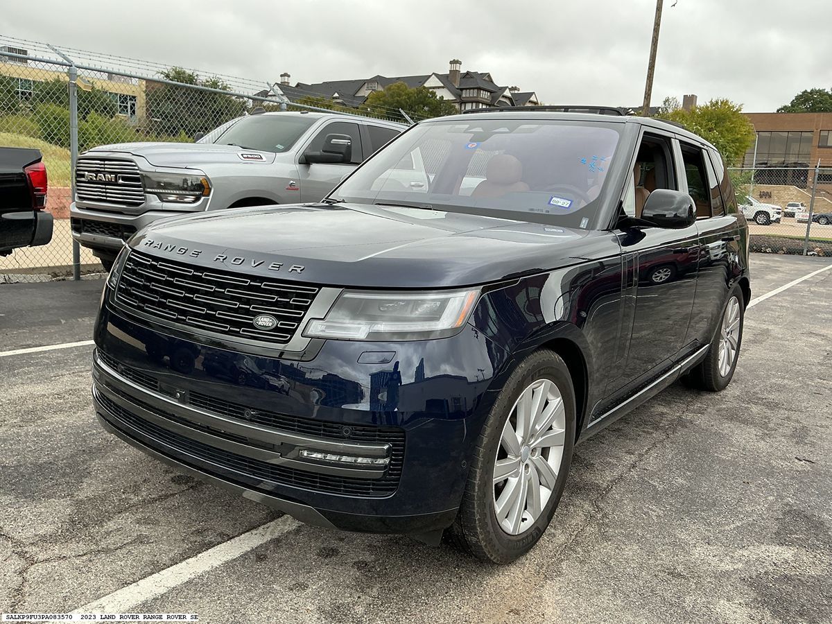 Land Rover Range Rover photo 3