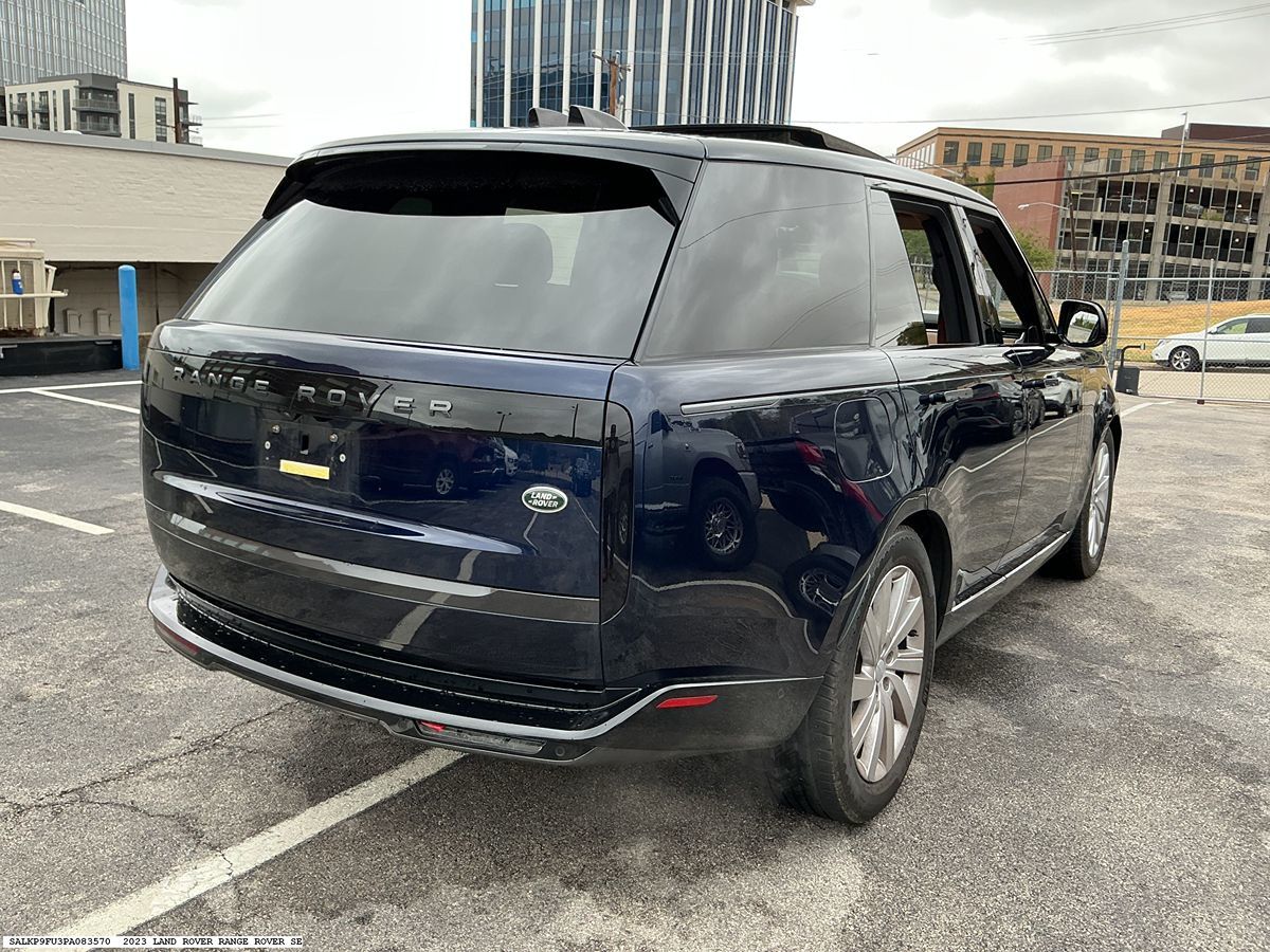 Land Rover Range Rover photo 5
