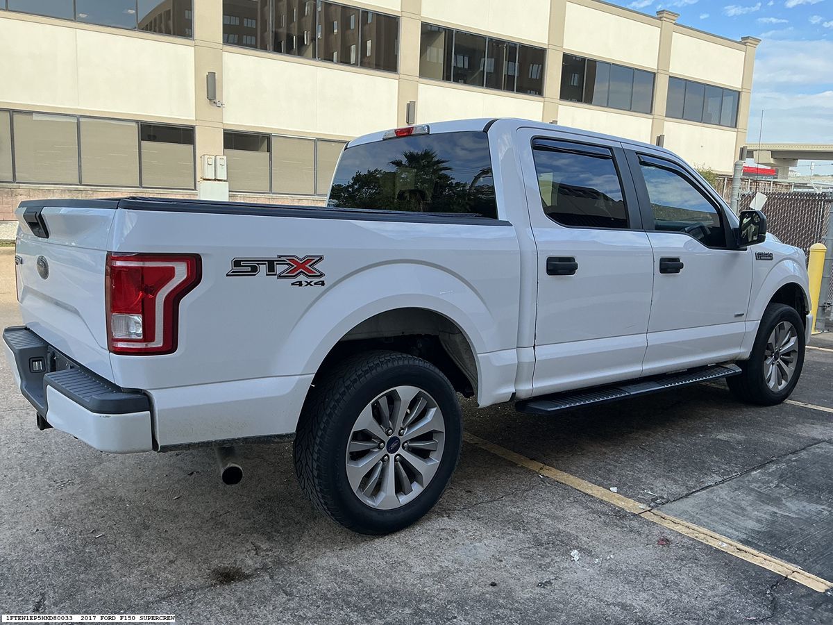 Ford F-150 photo 6