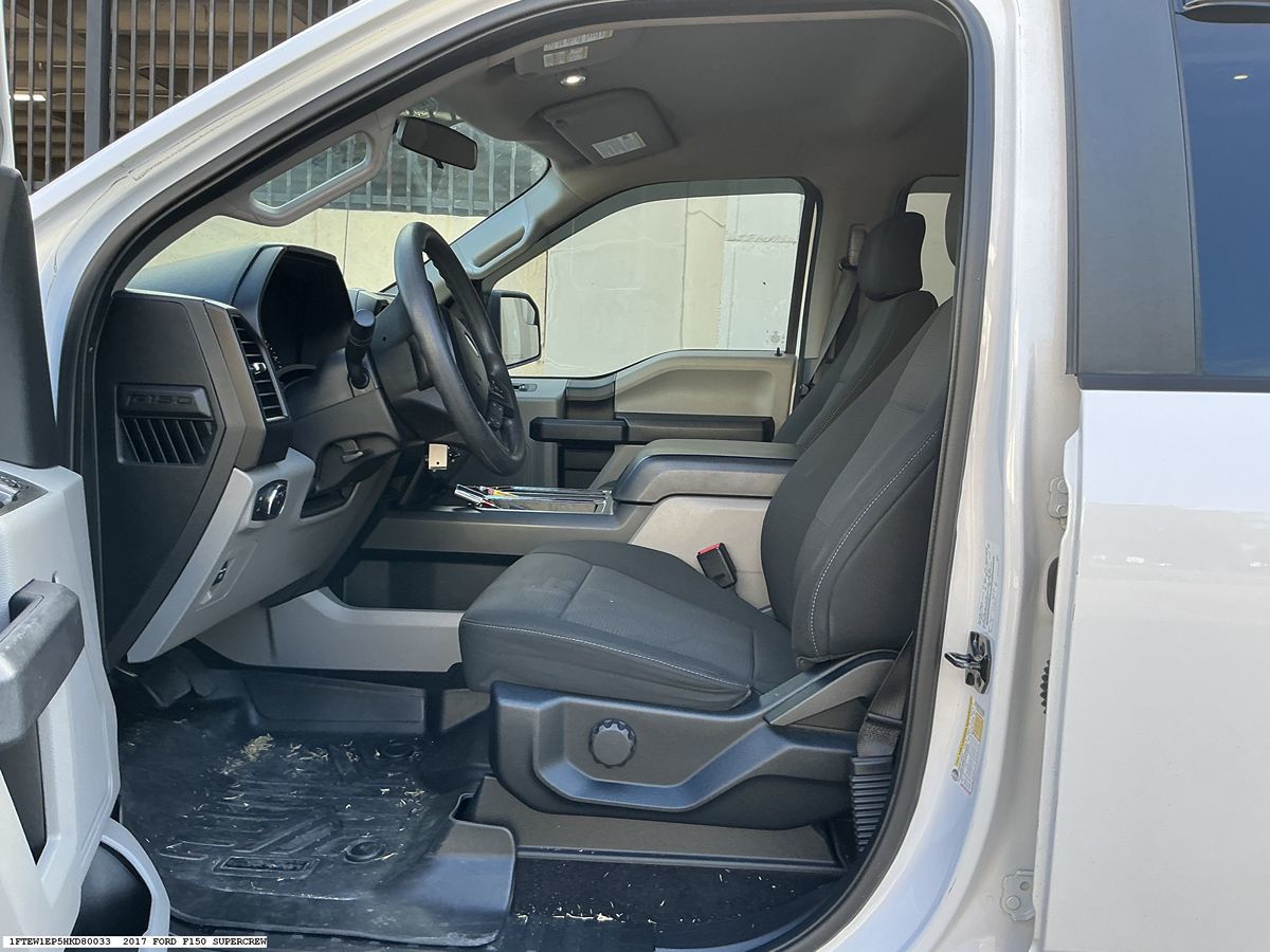 Ford F-150 photo 8