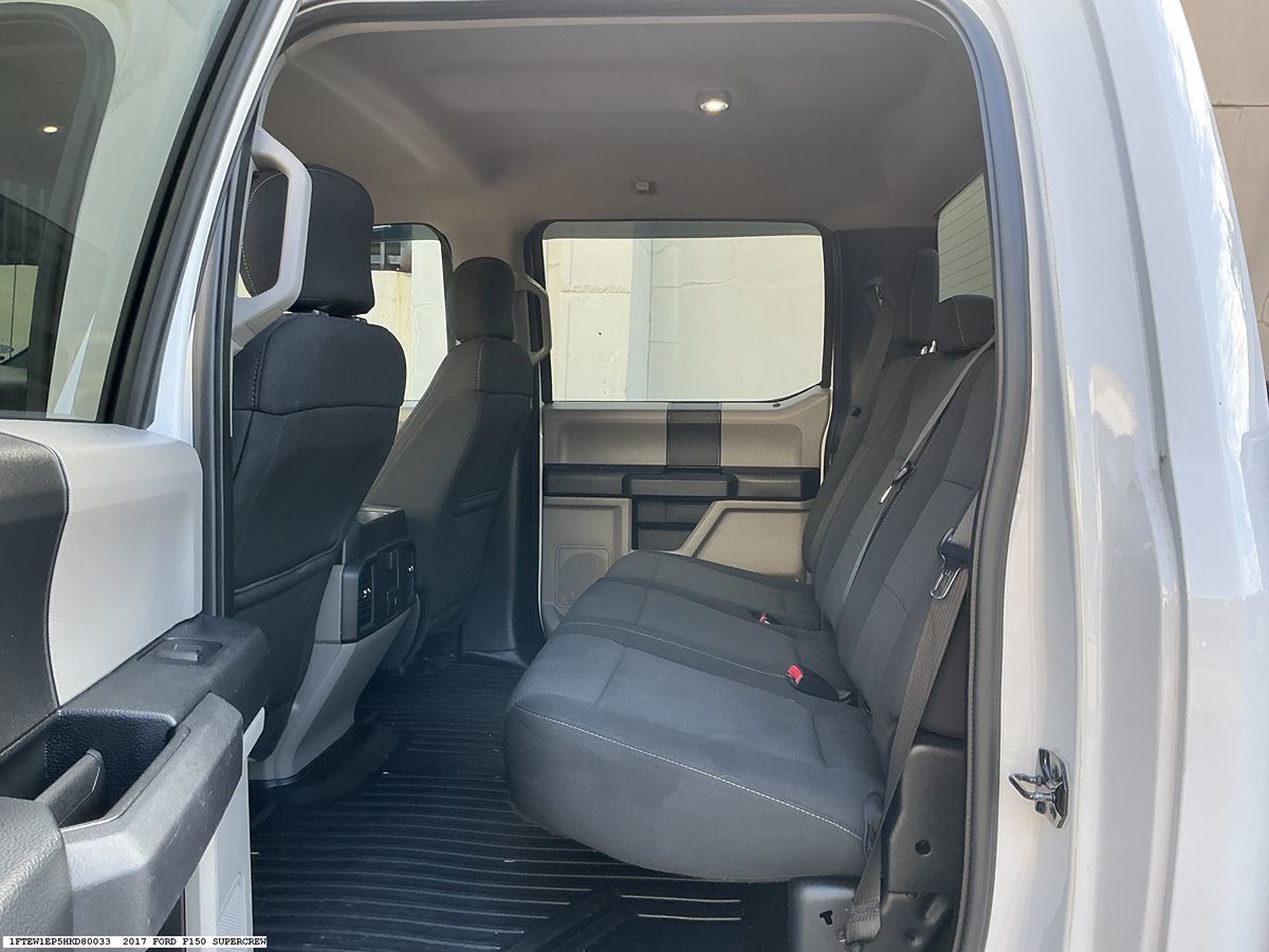 Ford F-150 photo 9