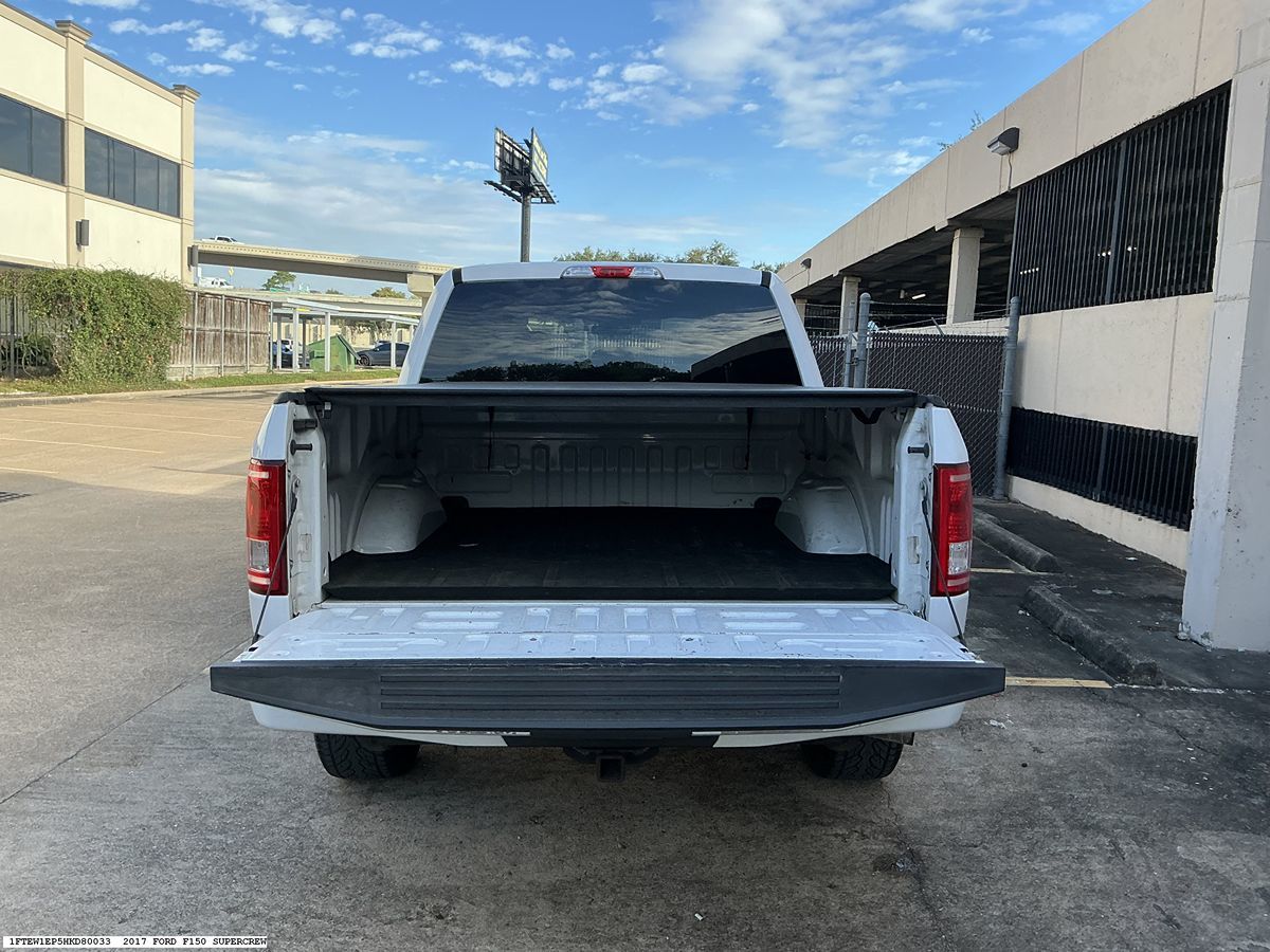 Ford F-150 photo 10