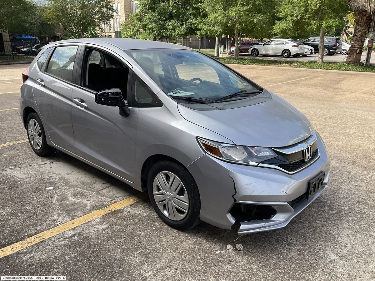 Honda Fit photo 22